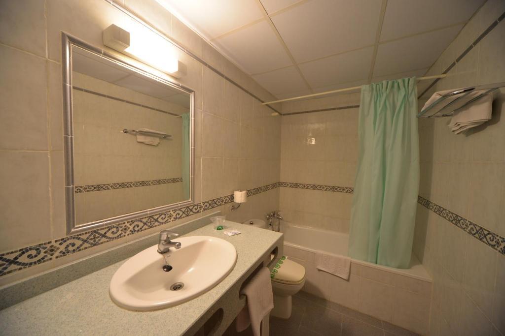 Hotel Bluesea Copacabana Lloret de Mar